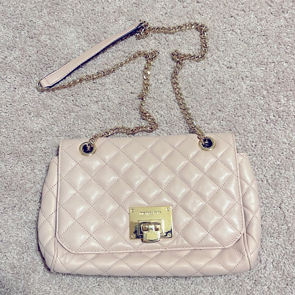 Quilted Light Pink Michael Kors Crossbody Purse